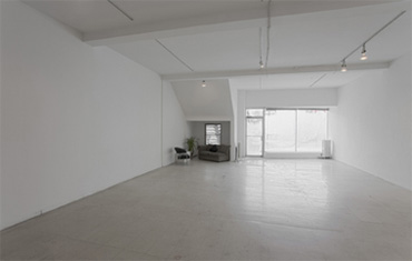 Photo of empty gallery